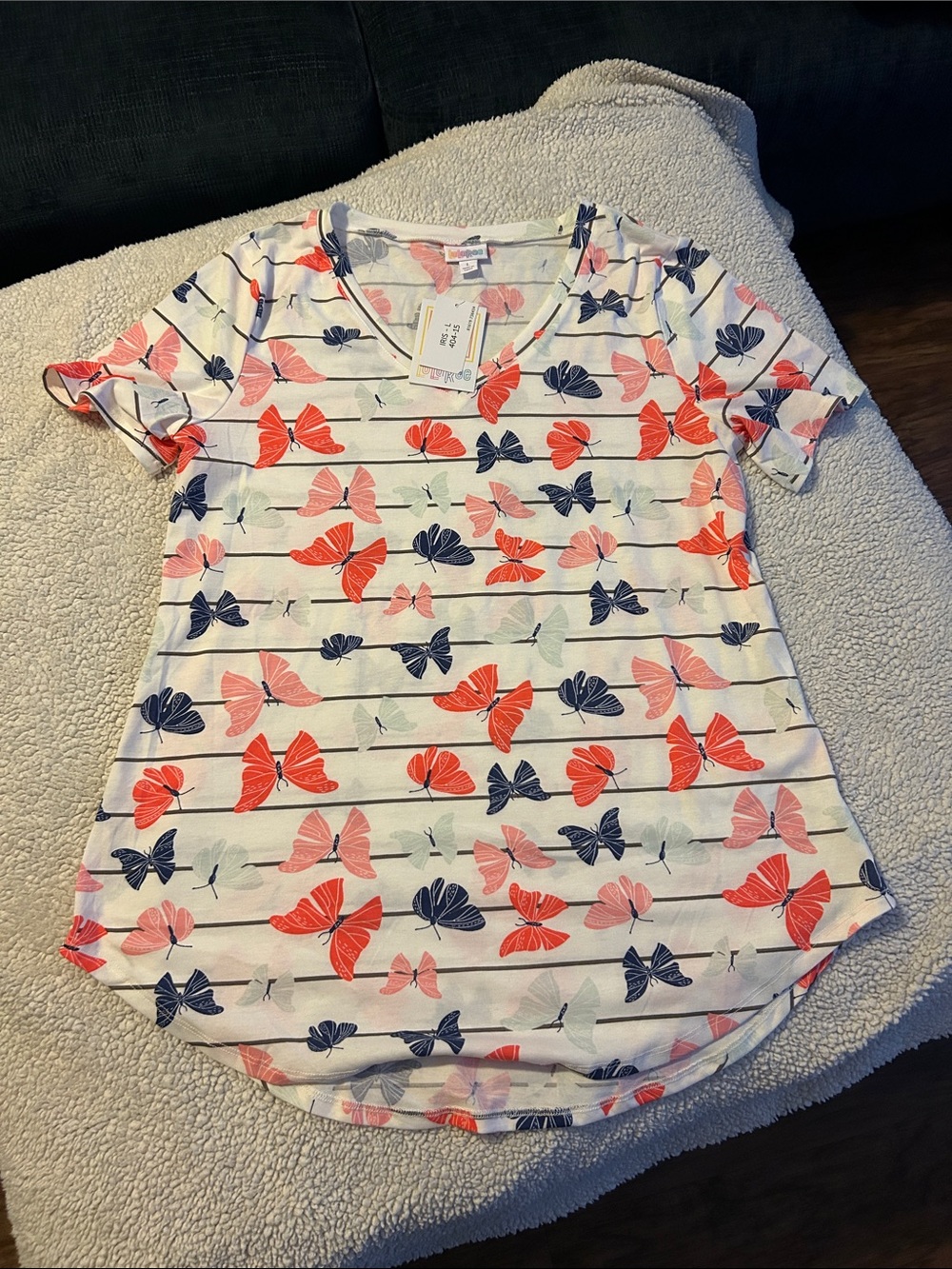 Women’s White Butterfly-Print V-Neck Top- Lularoe Iris